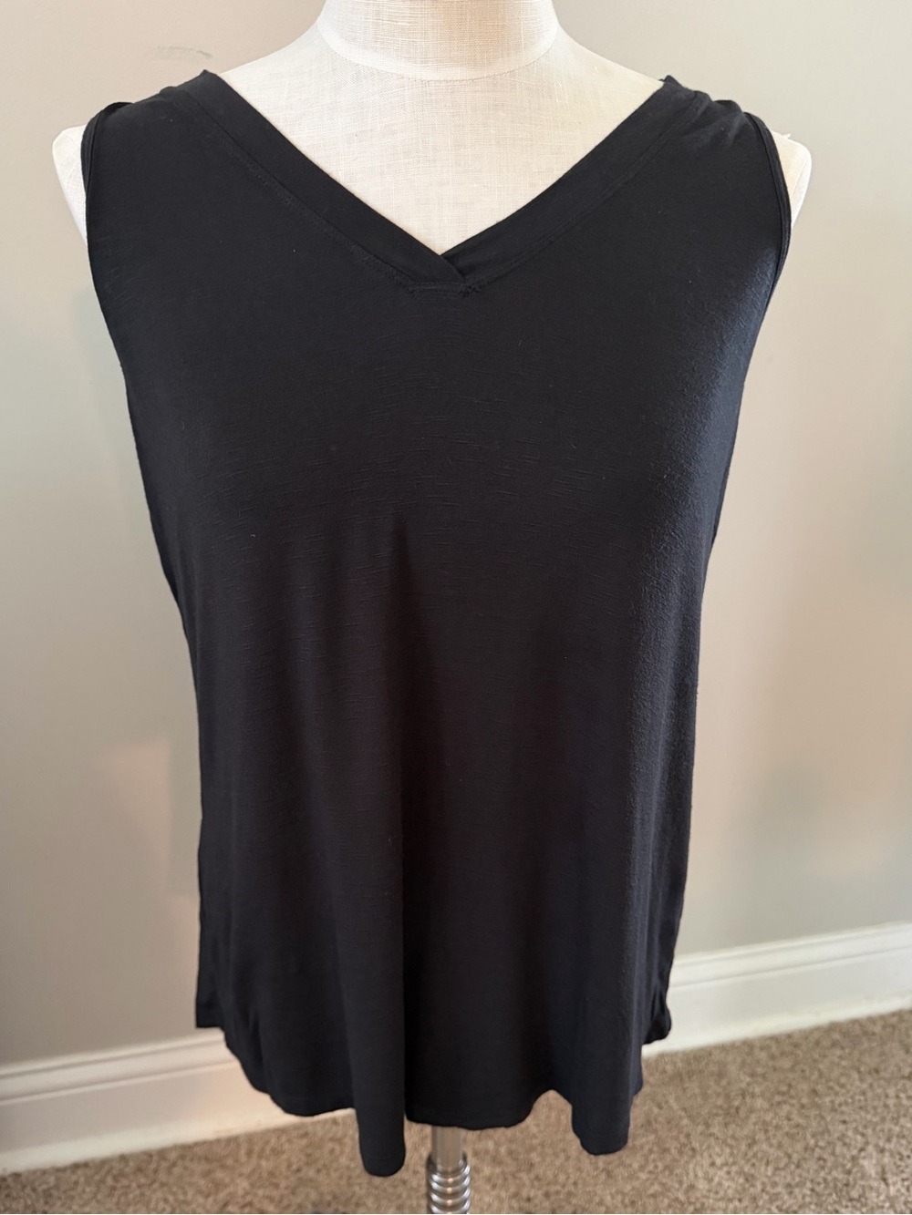 Maurice’s black 24/7 sleeveless, v-neck rayon t-shirt. Large